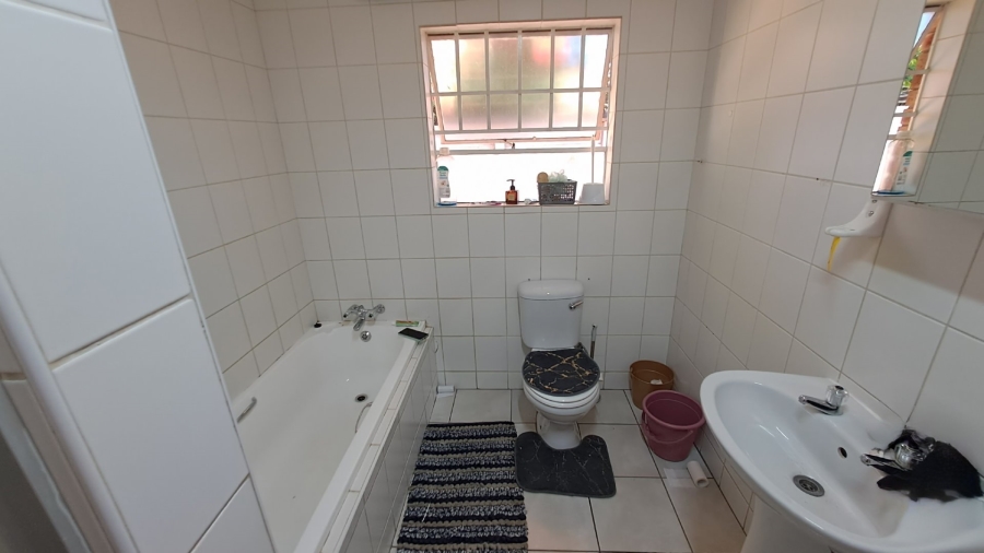 3 Bedroom Property for Sale in Universitas Free State